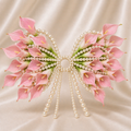 buchet mireasa perle la mariee pearlee
buchet mireasa elegant clasic perle calla
buchet nunta perle cultura handmade
buchet mireasa sofisticat pearlee