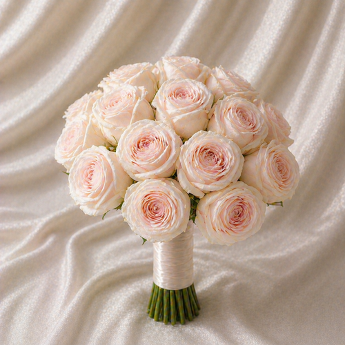 buchet mireasa trandafiri 17 flori matase japoneza
buchet mireasa trandafiri ivory blush elegant
buchet nunta trandafiri volum rotund
buchet mireasa clasic handmade couture